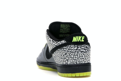 Nike SB Dunk Low DJ Clark Kent x Primitive 112