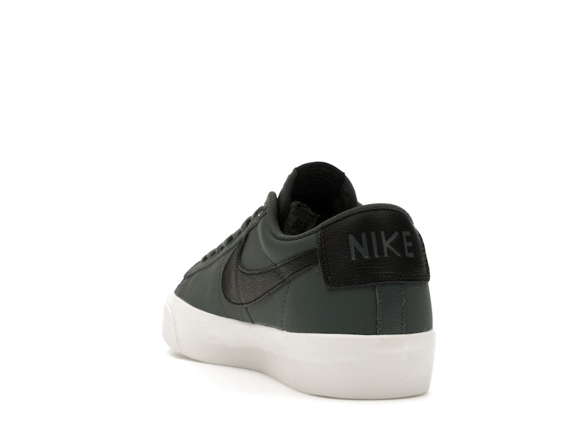 Nike SB Zoom Blazer Low Pro GT Vintage Green