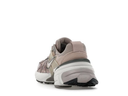 Nike V2K Run Particle Beige College Grey Light Bone (Women's)