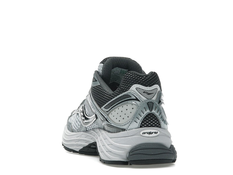Saucony ProGrid Omni 9 Microchip