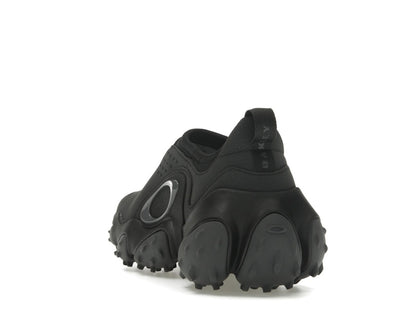 Oakley Edge Icon Slip On Black