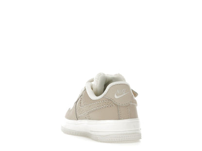Nike Force 1 Low SE EasyOn Sanddrift Sail Dark Raisin Pale Ivory (PS)