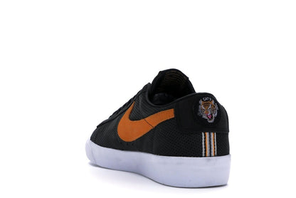 Nike SB Zoom Blazer Low GT Cats Paw Saloon