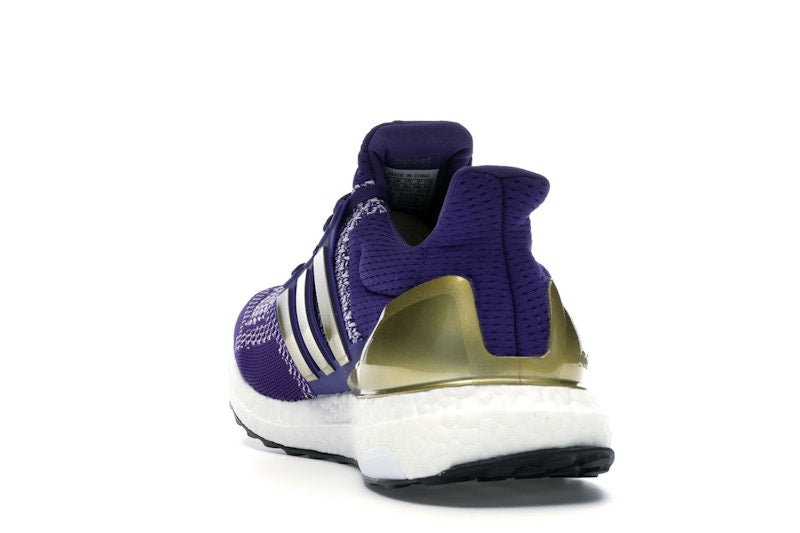 adidas Ultra Boost Washington Huskies