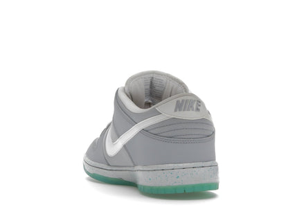 Nike SB Dunk Low Marty McFly