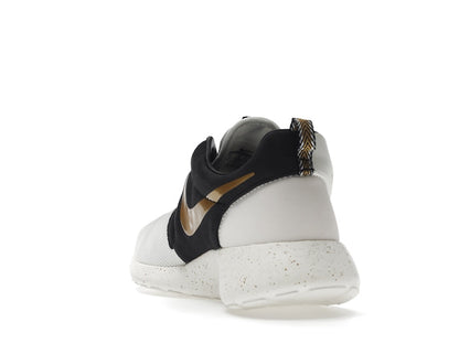 Nike Roshe Run Gold Trophy