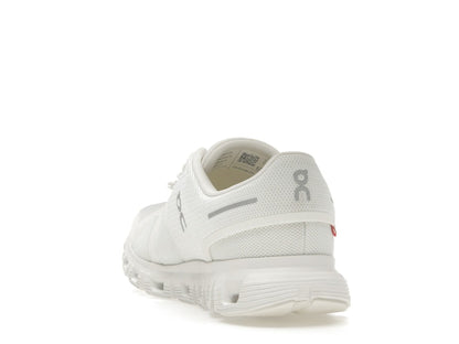 On Running Cloud 6 All White