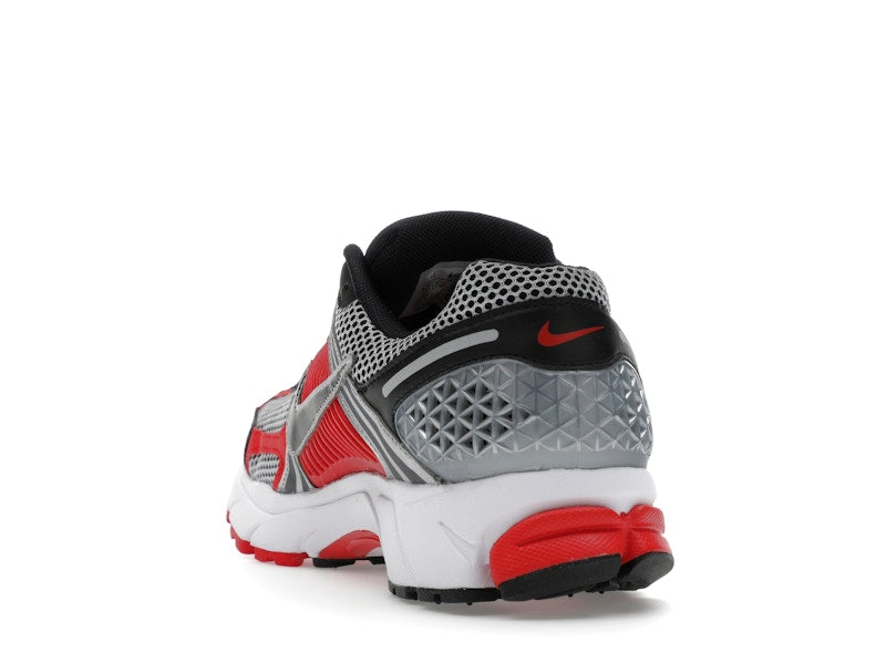 Nike Zoom Vomero 5 Metallic Silver University Red