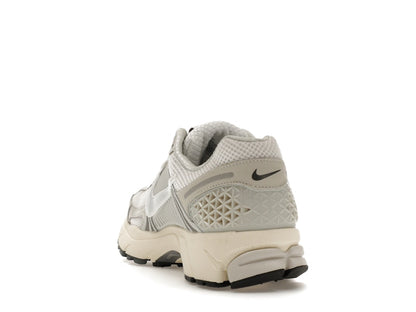 Nike Zoom Vomero 5 Platinum Tint