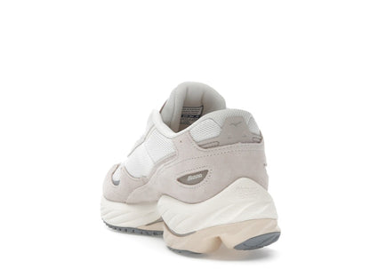 Mizuno Wave Rider Beta White Sand