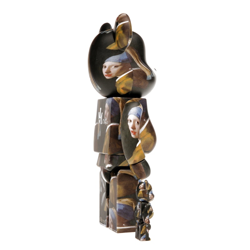 Bearbrick Johannes Vermeer (Girl with a Pearl Earring) 100% & 400% Set