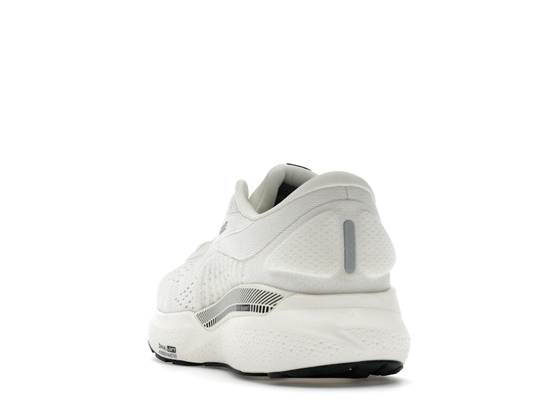 Brooks Adrenaline GTS 24 Coconut Black White Sand