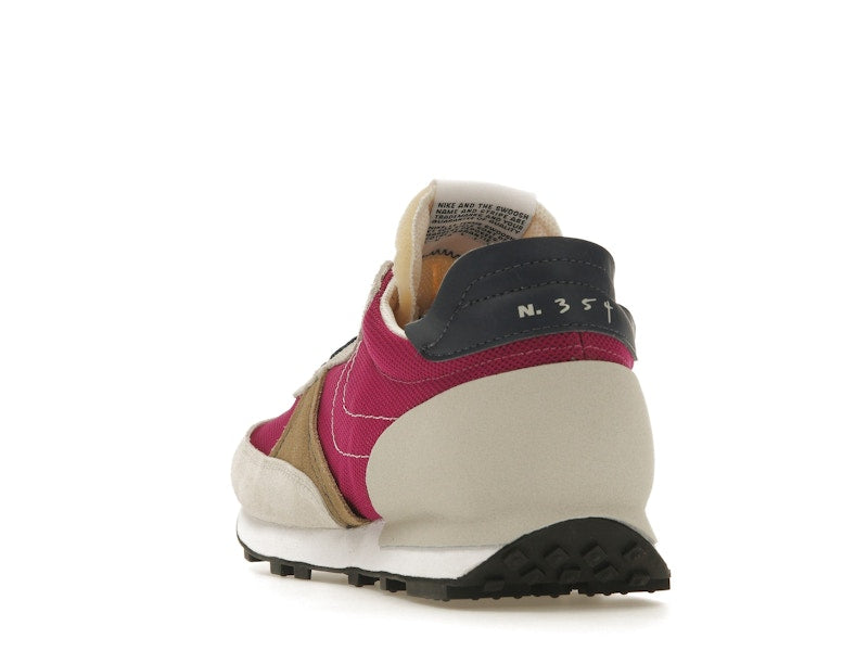Nike Daybreak Type Cactus Flower