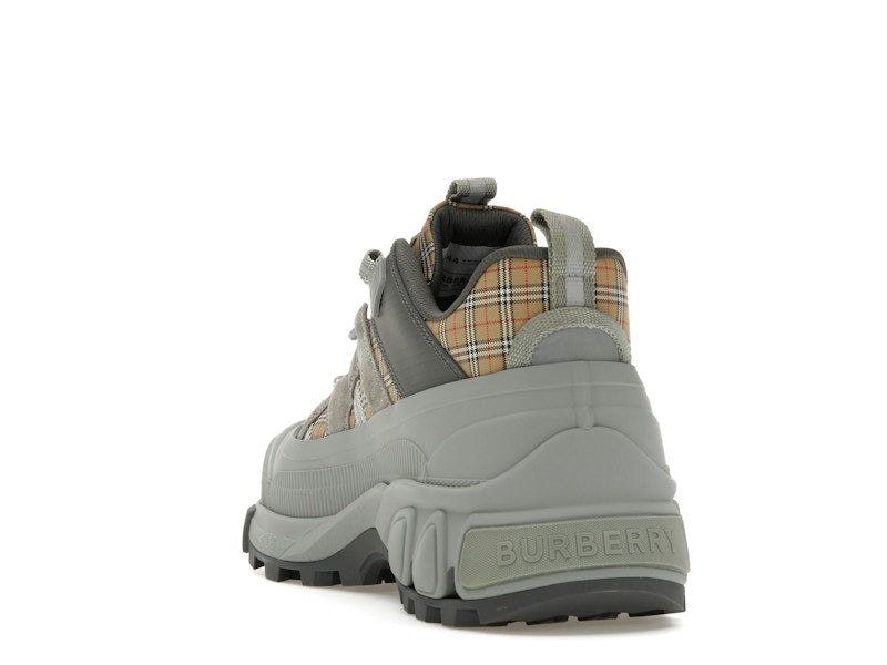 Burberry Arthur Grey Beige Check