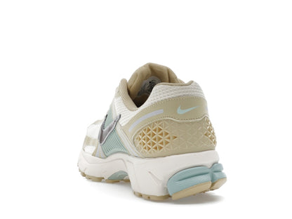 Nike Zoom Vomero 5 Team Gold Seafoam
