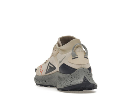Nike Pegasus Trail 3 Gore-Tex Rattan Campfire Orange