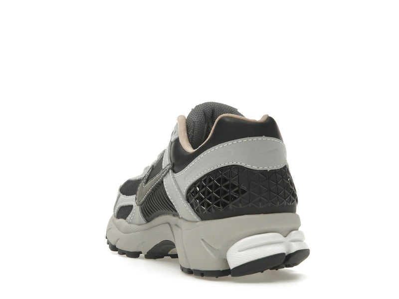 Nike Zoom Vomero 5 Dark Smoke Grey Vachetta