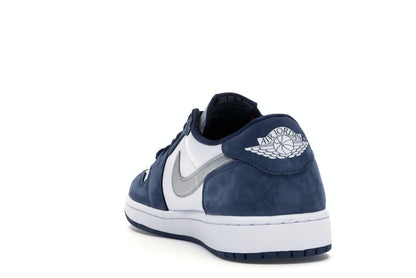 Jordan 1 Low SB Midnight Navy