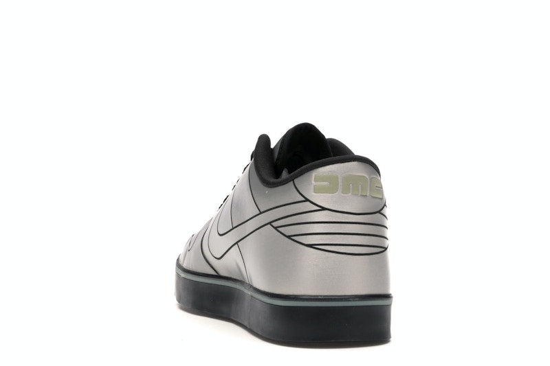 Nike Dunk Low 6.0 SE Delorean DMC-12