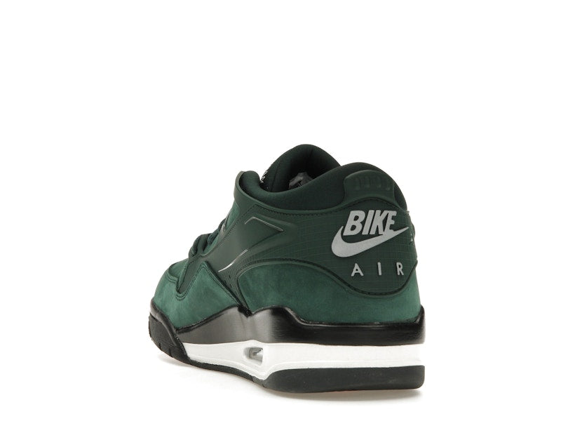 Jordan 4 RM SP Nigel Sylvester Grandma's Driveway