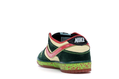 Nike SB Dunk Low Mosquito