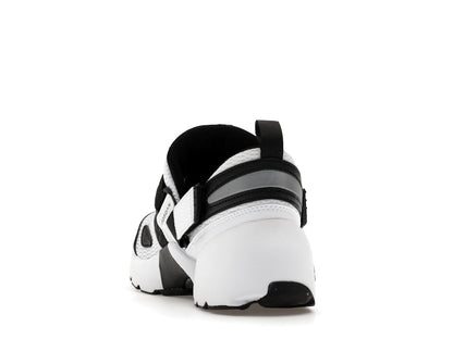 Jordan Trunner LX White Black (Women's)