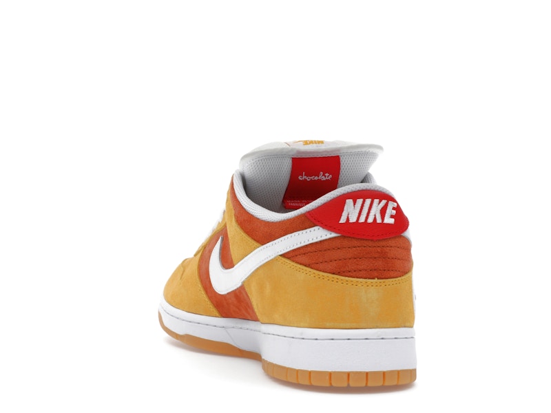 Nike SB Dunk Low Chocolate Skateboards Sun