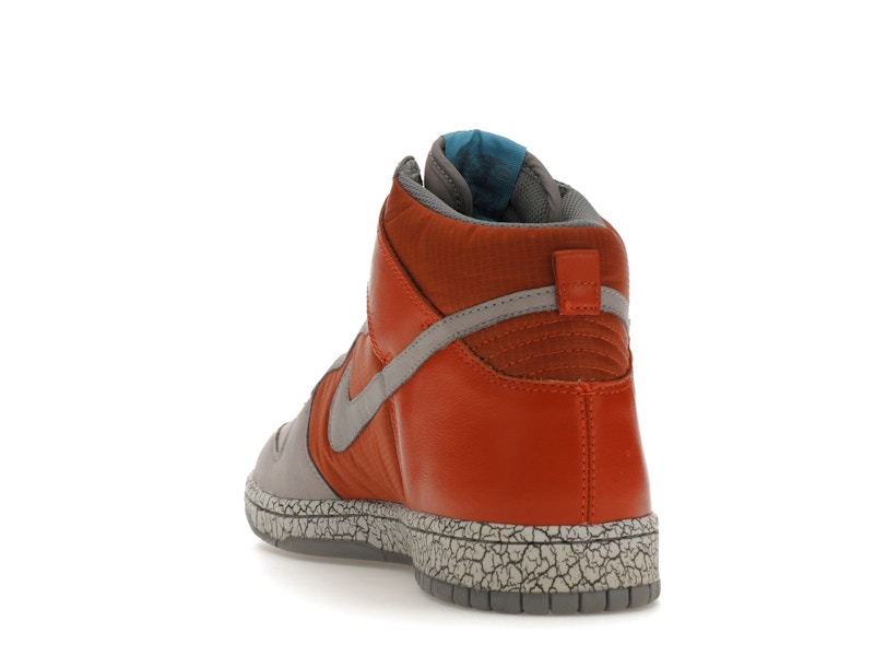 Nike Dunk High Earthquake Dark Orange