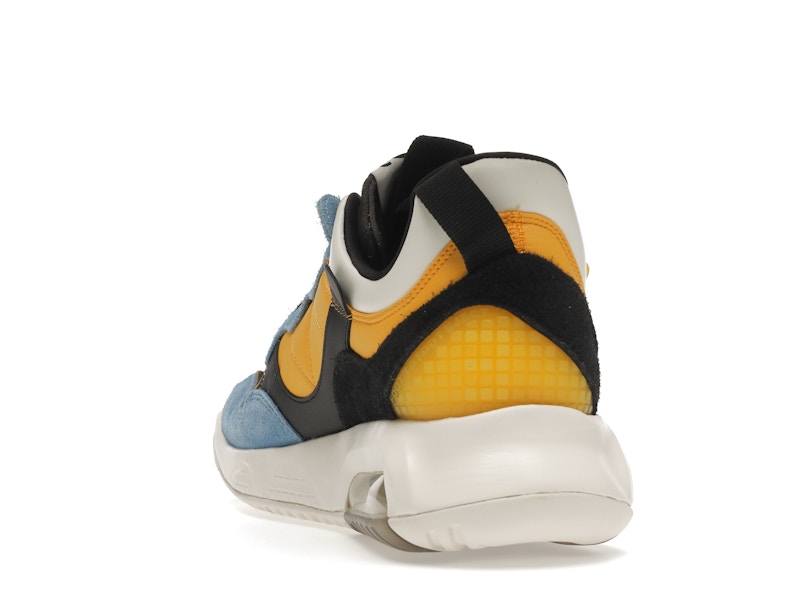 Jordan MA2 University Gold