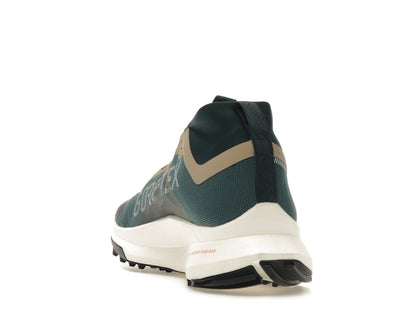 Nike React Pegasus Trail 4 Gore-Tex Noble Green Picante Red