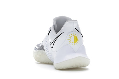 Nike Kyrie Low 3 White Black Glow