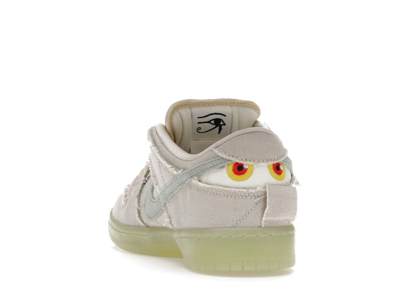 Nike SB Dunk Low Mummy