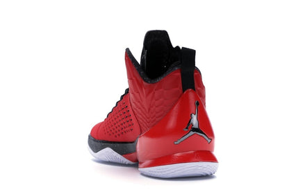 Jordan Melo M11 University Red