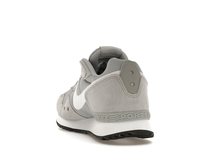 Nike Venture Runner Wide Light Smoke Grey