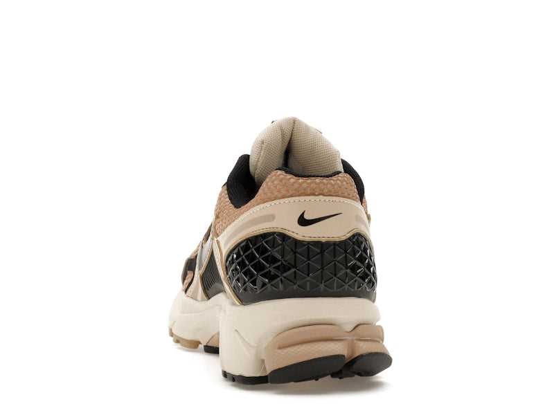Nike Zoom Vomero 5 Sanddrift (Women's)
