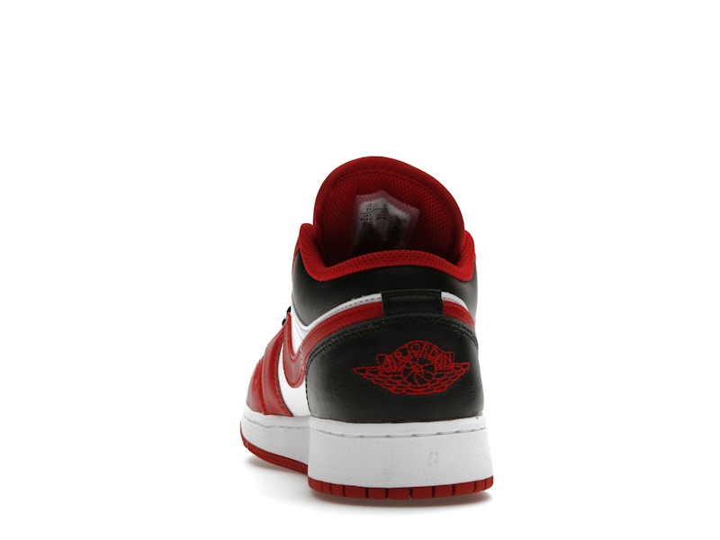 Jordan 1 Low Bulls (GS)