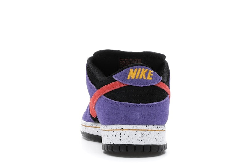 Nike SB Dunk Low ACG Terra