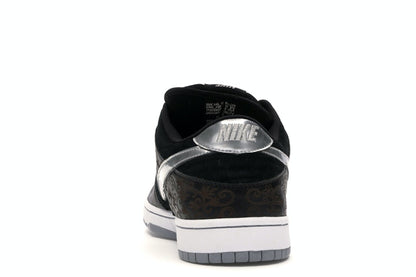 Nike SB Dunk Low Takashi 2