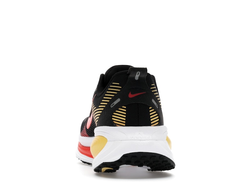 Nike Vomero 18 Black Crimson Topaz Gold