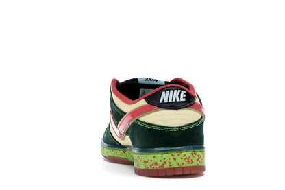 Nike SB Dunk Low Mosquito