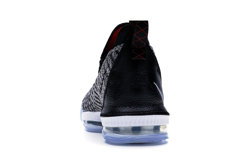 Nike LeBron 16 Oreo