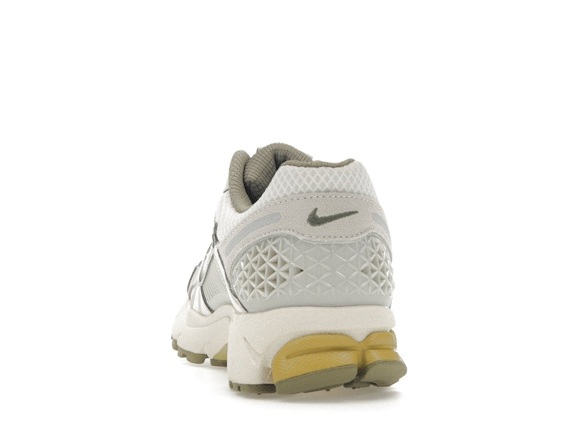 Nike Zoom Vomero 5 SP Light Bone Neutral Olive