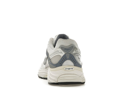 Saucony ProGrid Omni 9 Tomorrow, Meet Yesterday Pack Blue