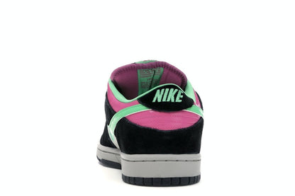 Nike SB Dunk Low Magnet Light Poison Green