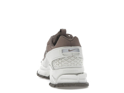 Nike Zoom Vomero 5 Roam Light Bone Mink Brown (Women's)