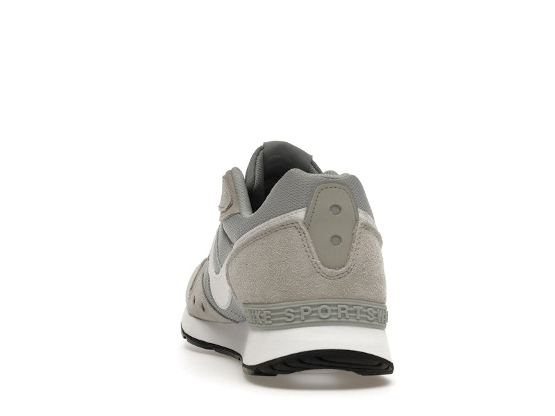 Nike Venture Runner Light Solar Flare Heather