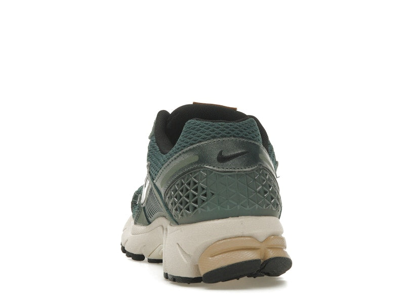 Nike Zoom Vomero 5 Vintage Green Light Orewood Brown Hemp Chrome (Women's)