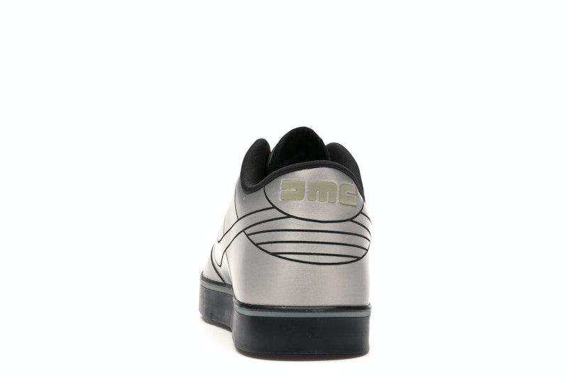 Nike Dunk Low 6.0 SE Delorean DMC-12