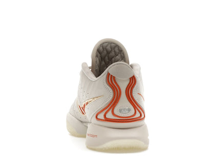 Nike LeBron 21 Akoya