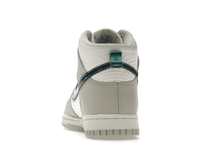 Nike Dunk High FLS (Women's)